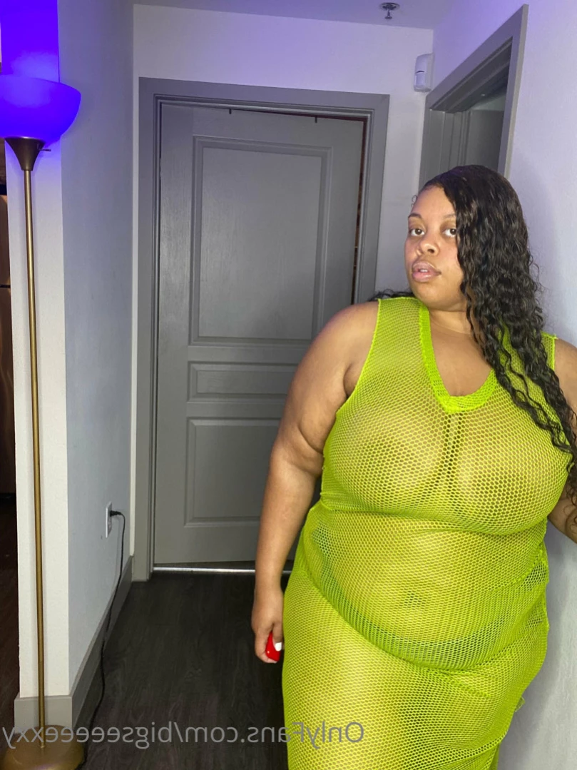 𝗕𝗕𝗪 𝗙𝗔𝗡𝗧𝗔𝗦𝗬 👄 [ bigseeeeexxy ] Onlyfans leaked photo 16079863 on Hotleaks.tv