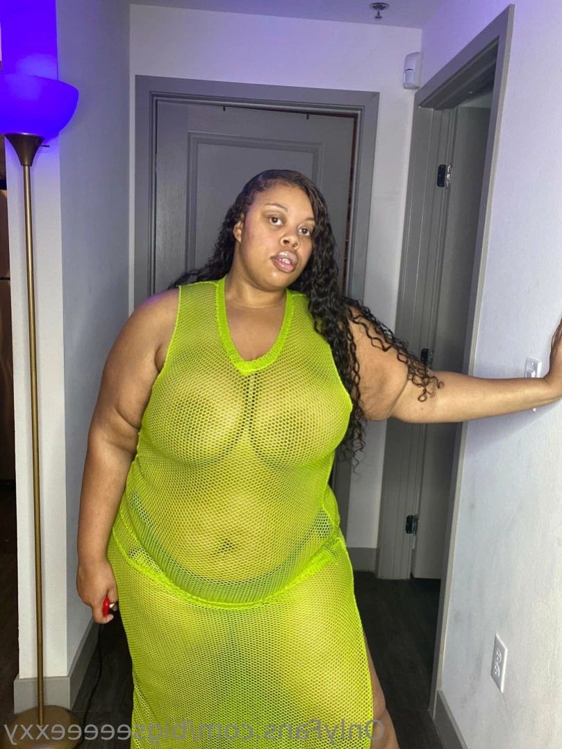 𝗕𝗕𝗪 𝗙𝗔𝗡𝗧𝗔𝗦𝗬 👄 [ bigseeeeexxy ] Onlyfans leaked photo 16091845 on Hotleaks.tv