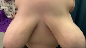 Busty Babe [ bigtittybi1 ] Onlyfans leaked video 13816157 on Hotleaks.tv