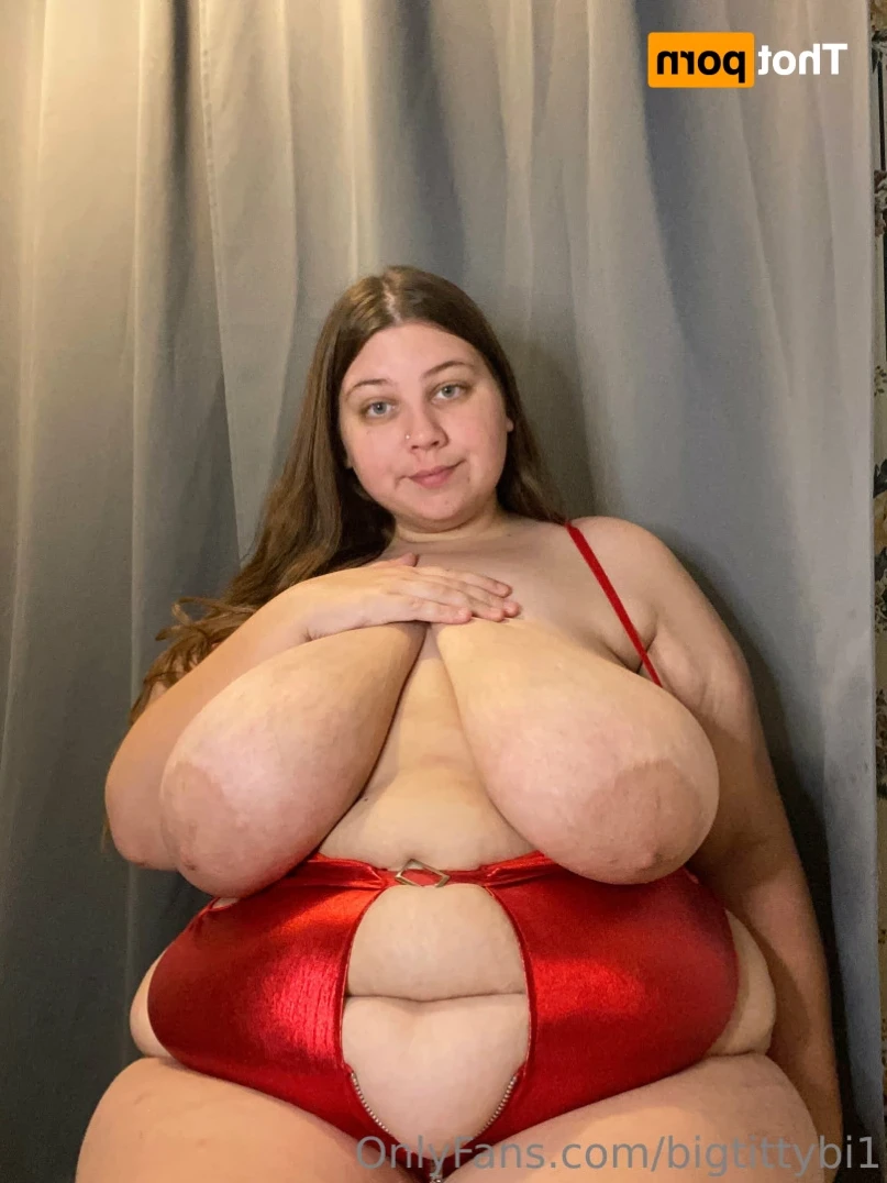 Busty Babe [ bigtittybi1 ] Onlyfans leaked photo 14730982 on Hotleaks.tv