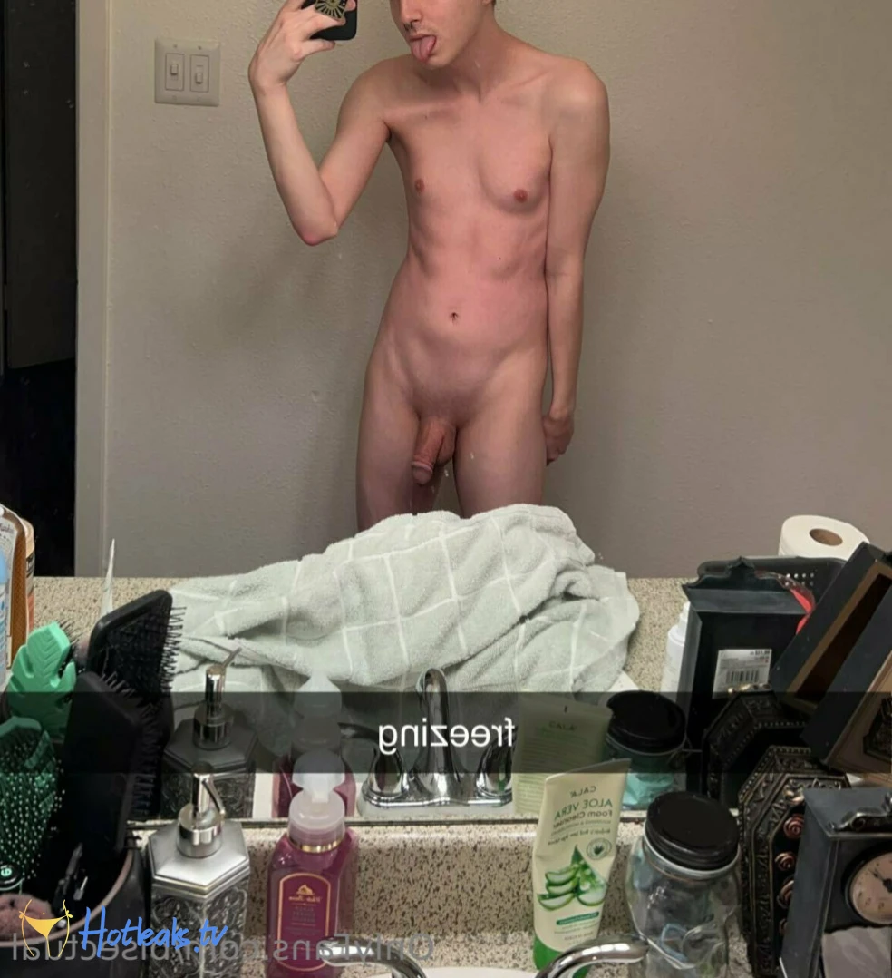 Leo . ͜. [ bisectual ] Onlyfans leaked photo 16188503 on Hotleaks.tv