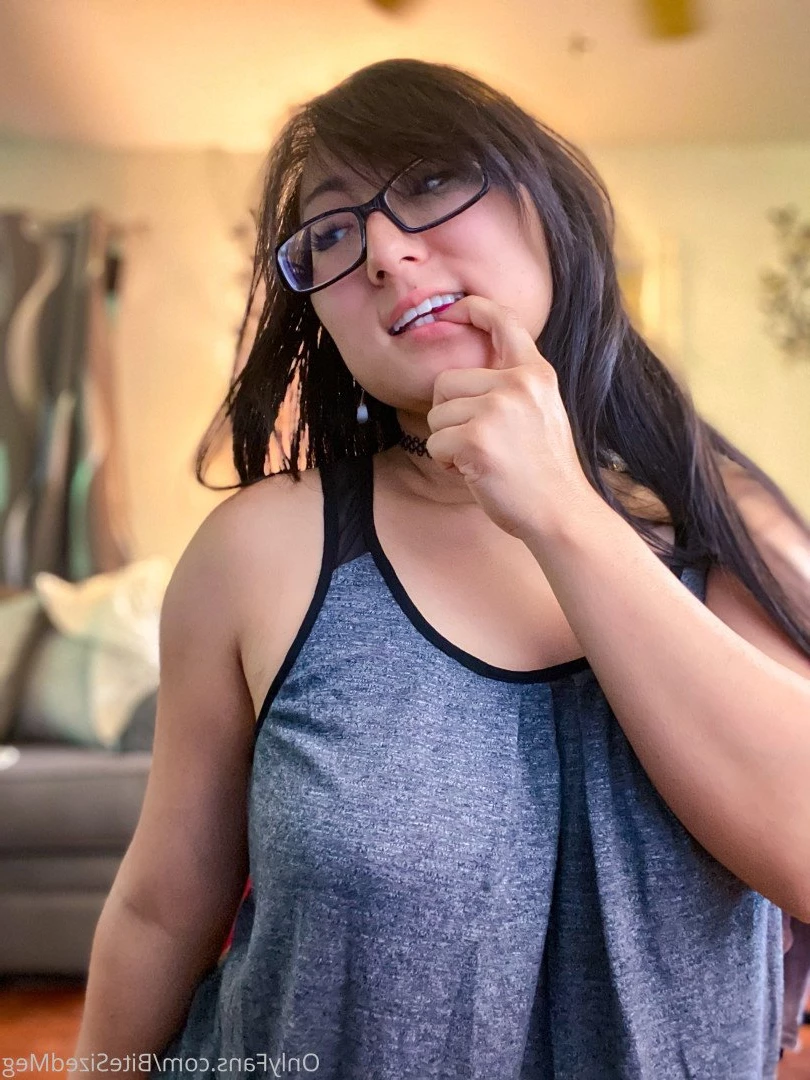 BiteSized.Meg [ bitesizedmeg ] Onlyfans leaked photo 3919114 on Hotleaks.tv