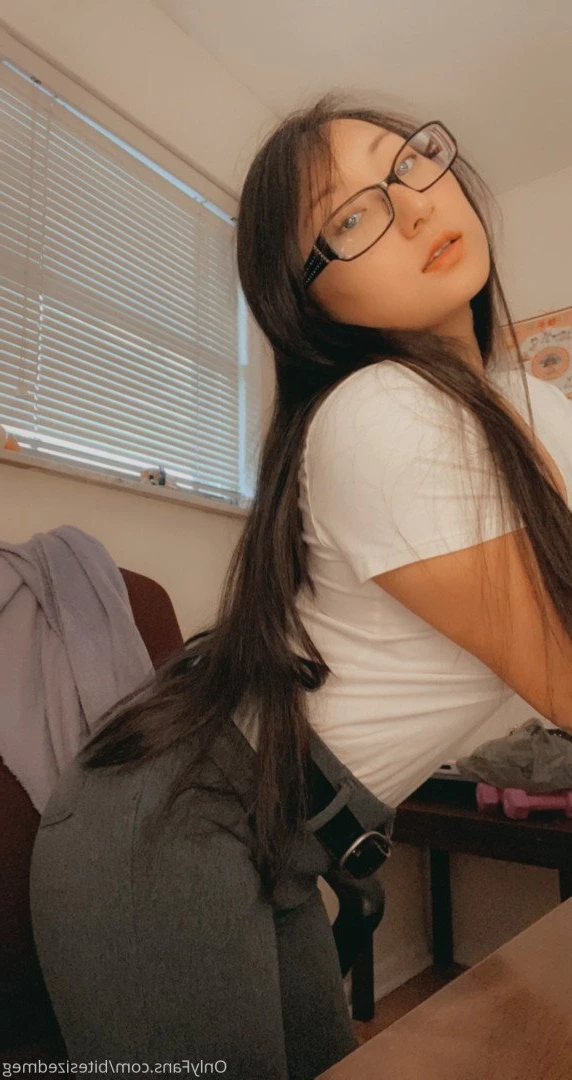 BiteSized.Meg [ bitesizedmeg ] Onlyfans leaked photo 3930591 on Hotleaks.tv