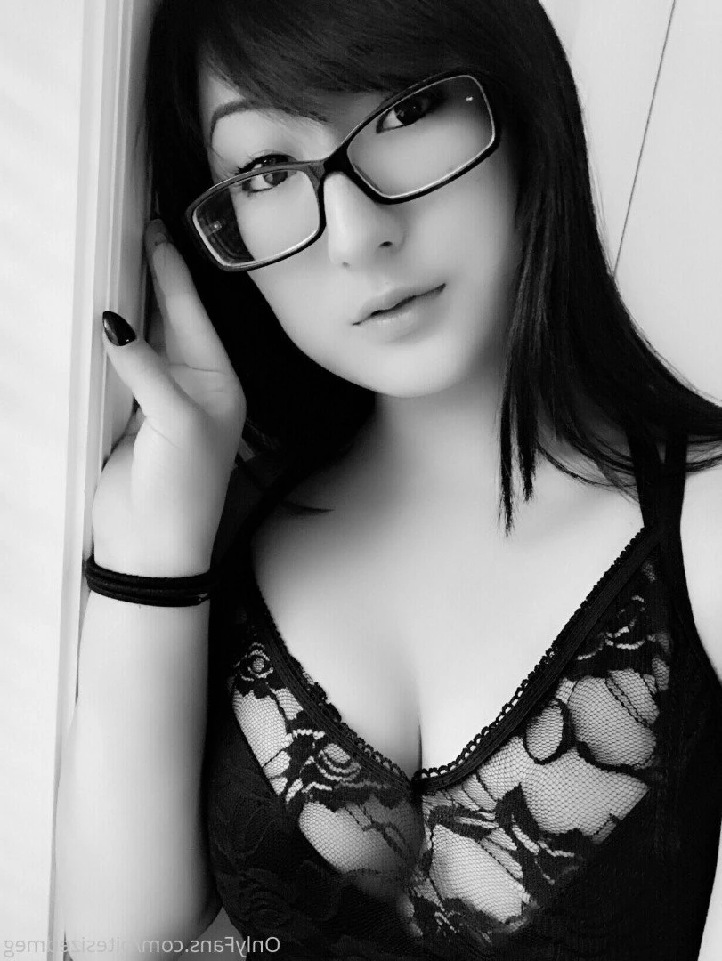 BiteSized.Meg [ bitesizedmeg ] Onlyfans leaked photo 3956733 on Hotleaks.tv