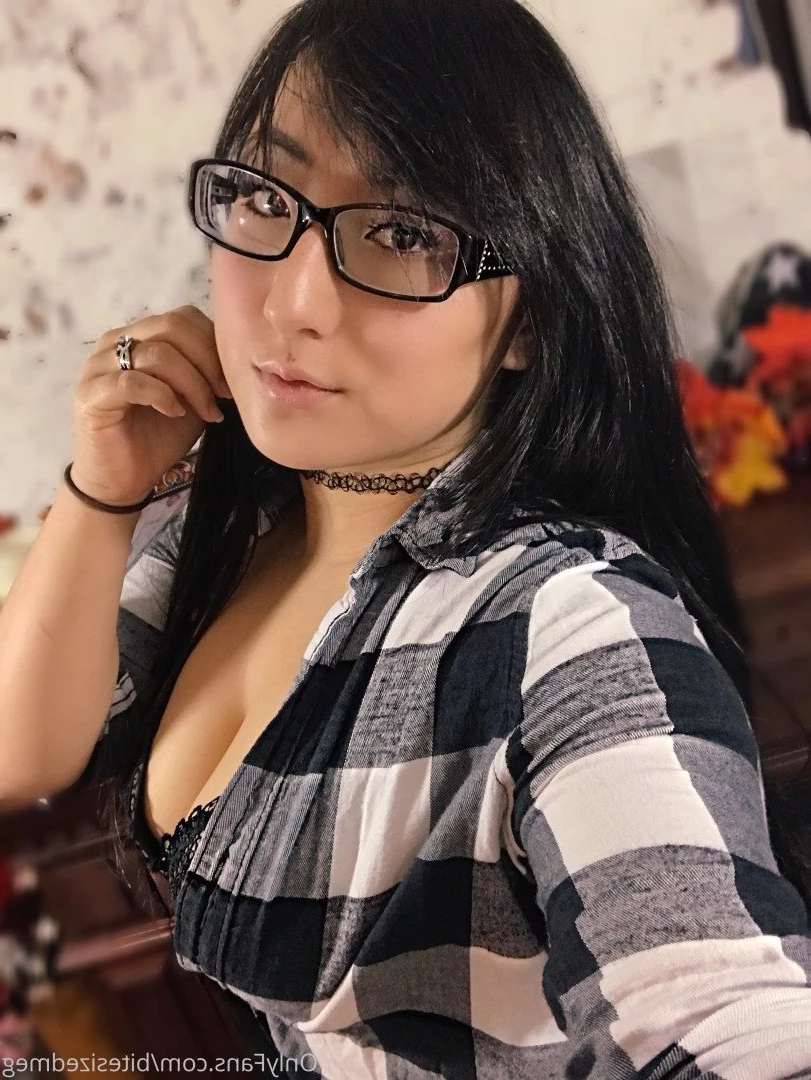 BiteSized.Meg [ bitesizedmeg ] Onlyfans leaked photo 4006783 on Hotleaks.tv