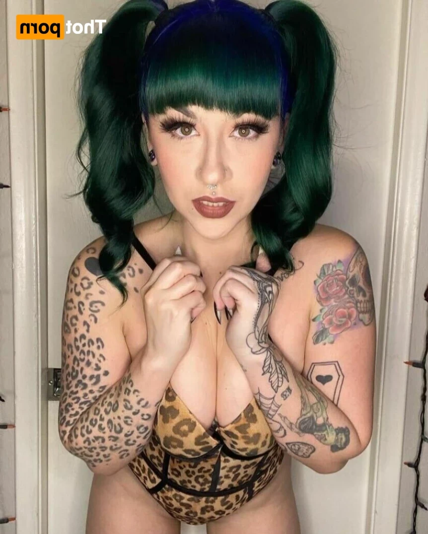 SuicideGirls BlackHeart Burlesque [ blackheartburlesque ] Onlyfans leaked photo 15652603 on Hotleaks.tv