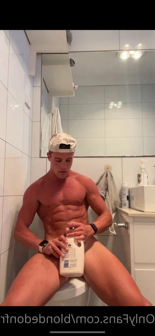 Closer Look Men Free [ closerlookmen ] Onlyfans leaked photo 5843737 on Hotleaks.tv