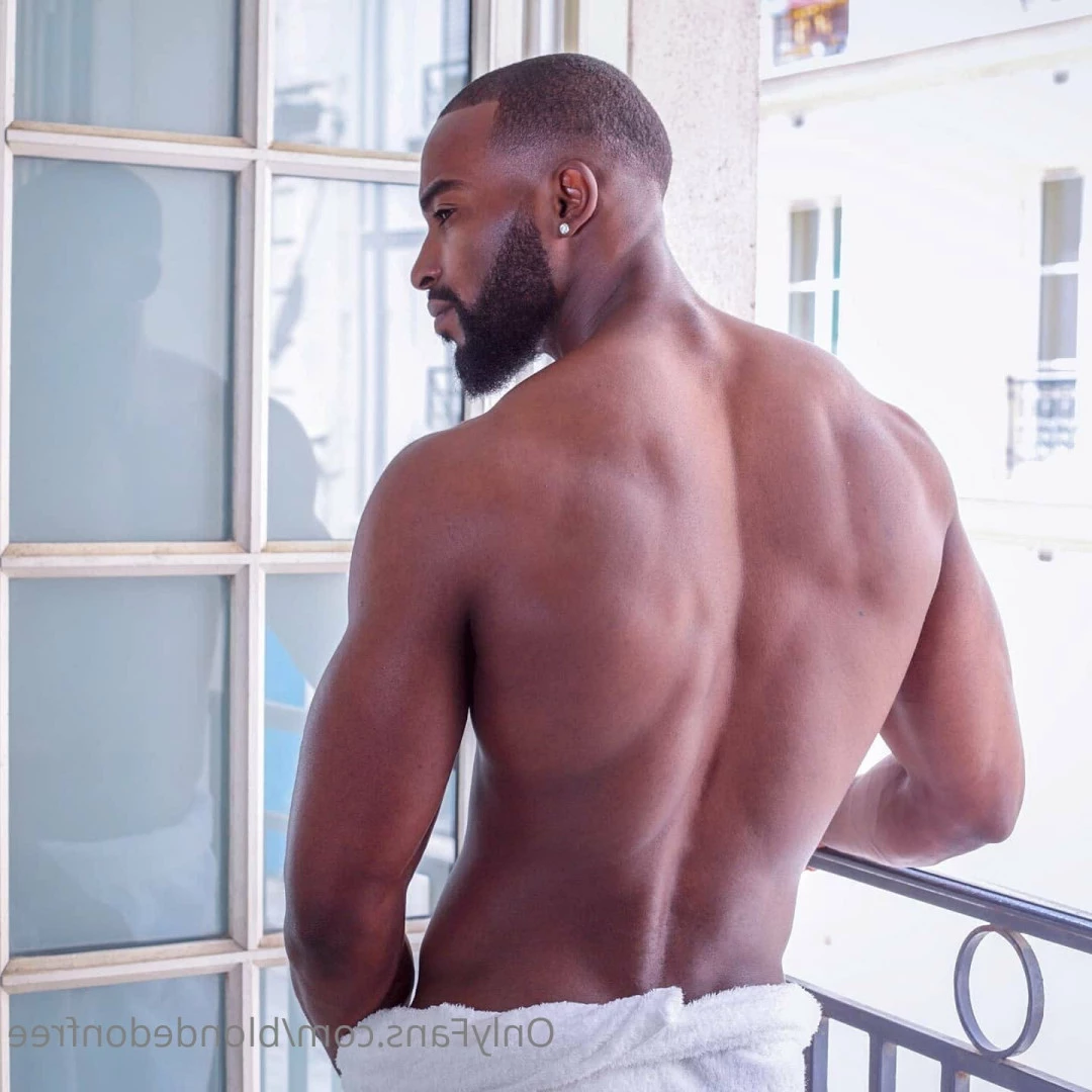 Closer Look Men Free [ closerlookmen ] Onlyfans leaked photo 5844434 on Hotleaks.tv
