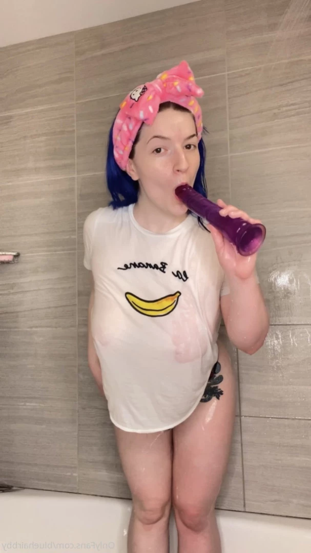 ❄️💙 Blue 💙❄️ [ bluehairbby ] Onlyfans leaked photo 11409355 on Hotleaks.tv