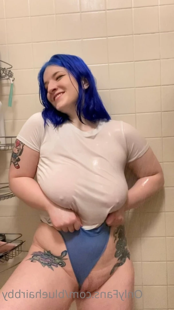❄️💙 Blue 💙❄️ [ bluehairbby ] Onlyfans leaked photo 12622311 on Hotleaks.tv