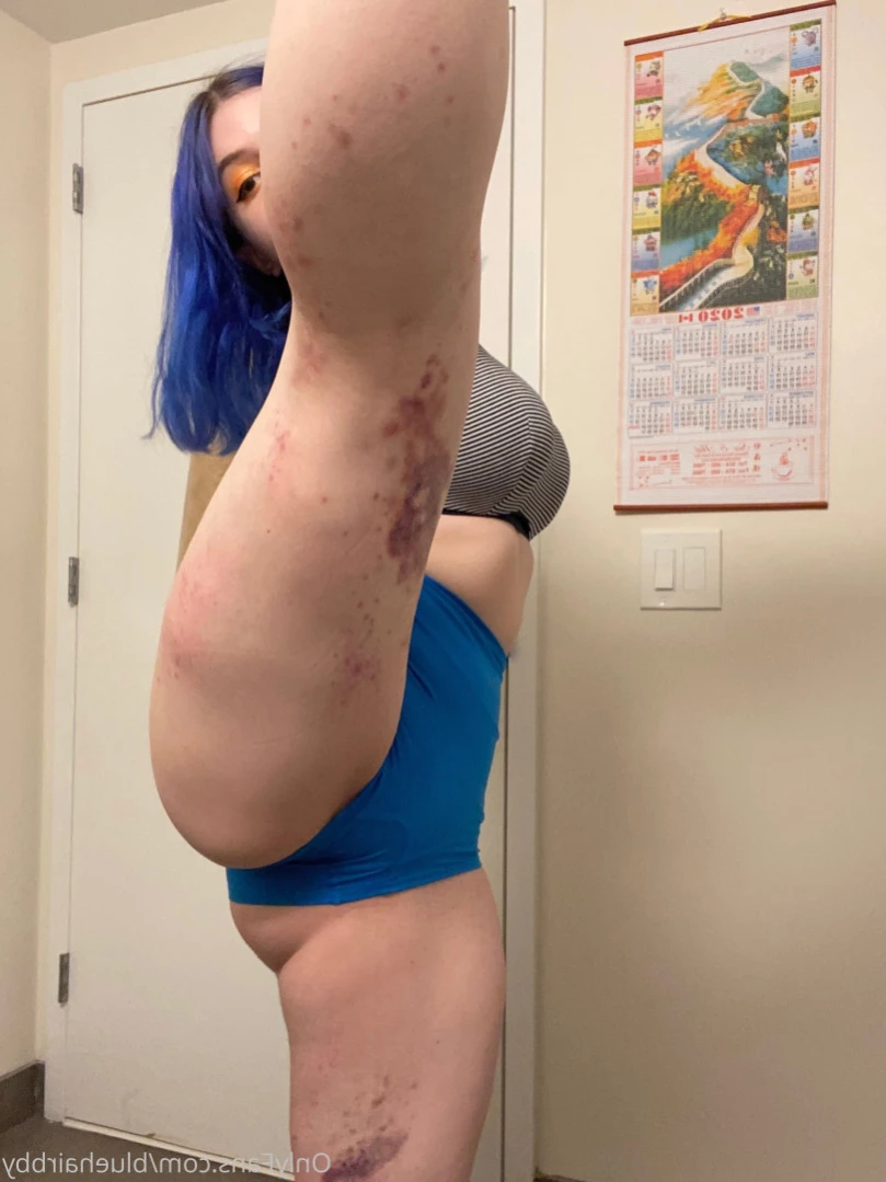 ❄️💙 Blue 💙❄️ [ bluehairbby ] Onlyfans leaked photo 16057365 on Hotleaks.tv