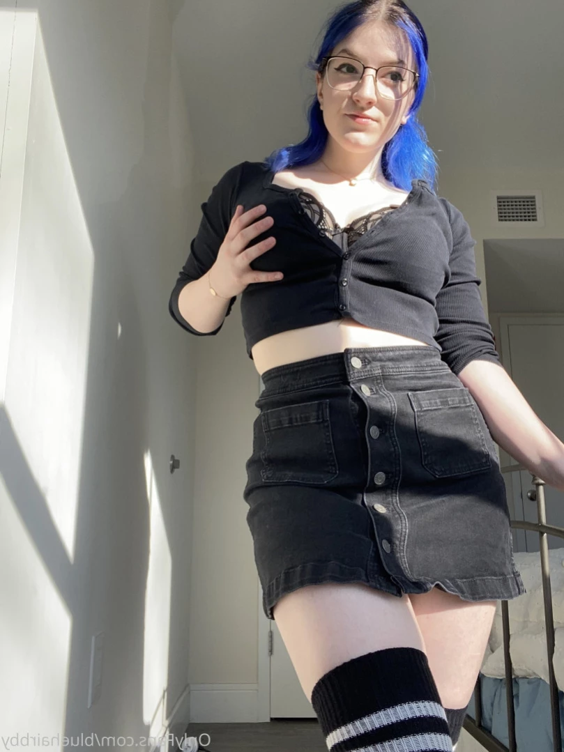 ❄️💙 Blue 💙❄️ [ bluehairbby ] Onlyfans leaked photo 16080971 on Hotleaks.tv