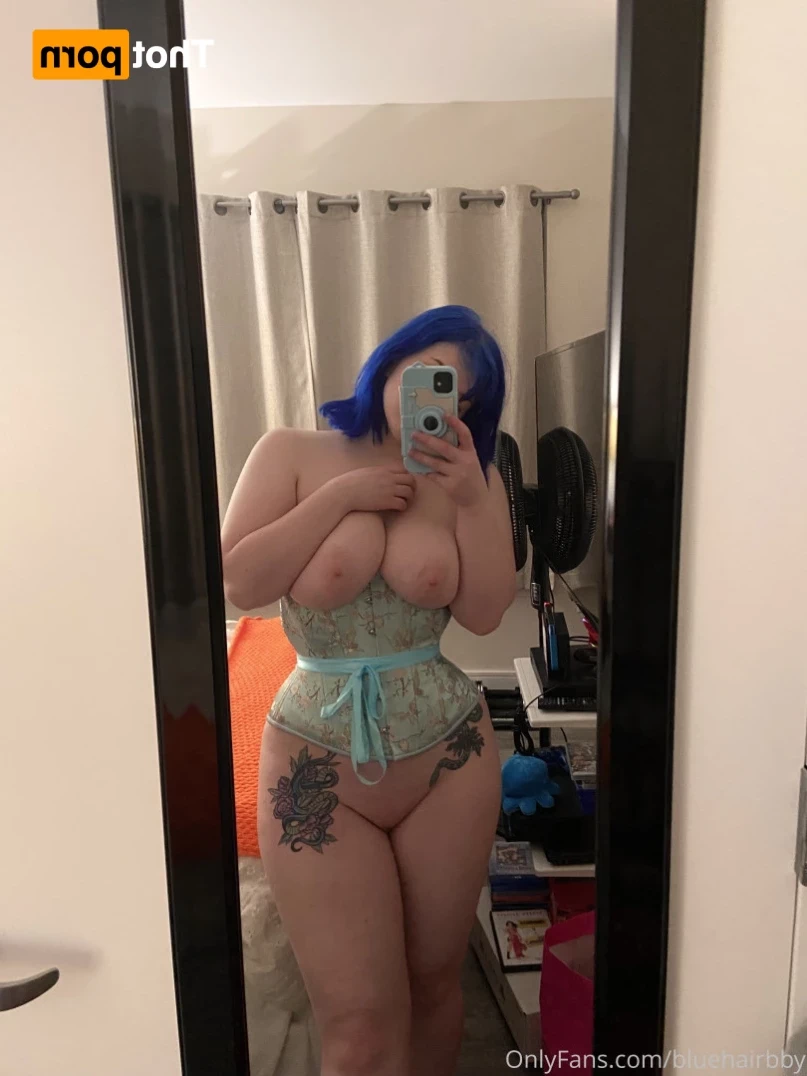 ❄️💙 Blue 💙❄️ [ bluehairbby ] Onlyfans leaked photo 16081501 on Hotleaks.tv