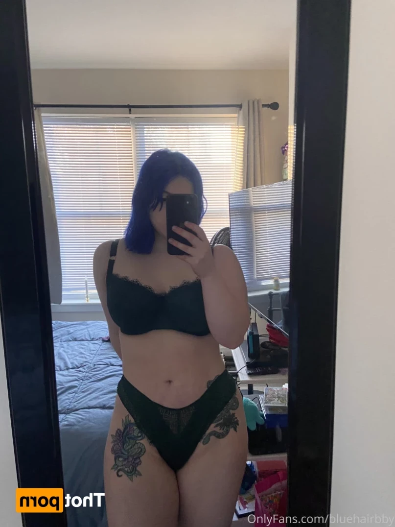 ❄️💙 Blue 💙❄️ [ bluehairbby ] Onlyfans leaked photo 16084224 on Hotleaks.tv