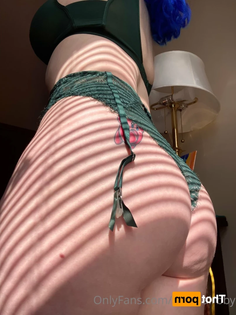 ❄️💙 Blue 💙❄️ [ bluehairbby ] Onlyfans leaked photo 16085851 on Hotleaks.tv