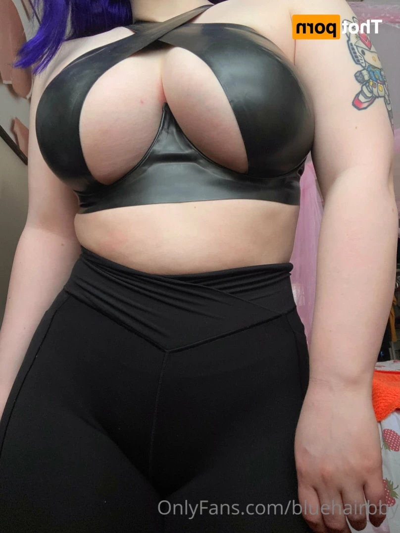 ❄️💙 Blue 💙❄️ [ bluehairbby ] Onlyfans leaked photo 16086886 on Hotleaks.tv