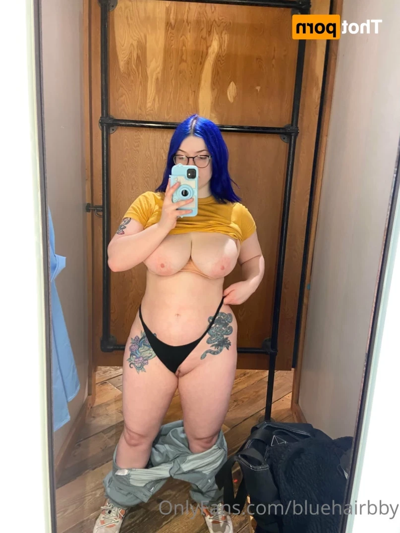 ❄️💙 Blue 💙❄️ [ bluehairbby ] Onlyfans leaked photo 16130304 on Hotleaks.tv