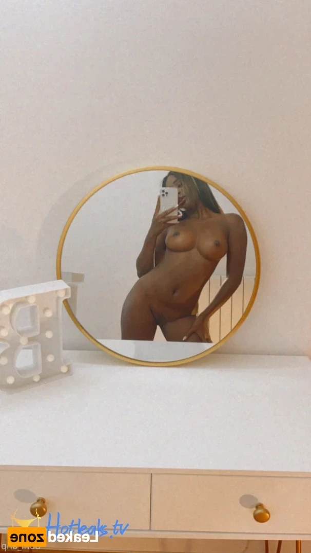 𝑩𝑶𝑵𝑰, 𝑺𝑬𝑿𝑻𝑰𝑵𝑮 𝑸𝑼𝑬𝑬𝑵 🔞👸🏽🍫 [ boni_anp ] Onlyfans leaked photo 15622030 on Hotleaks.tv