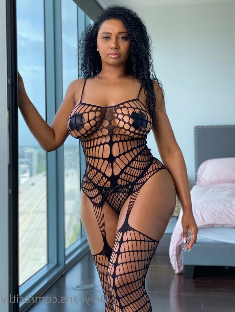 British Liv [ britliv ] Onlyfans leaked photo 3618018 on Hotleaks.tv