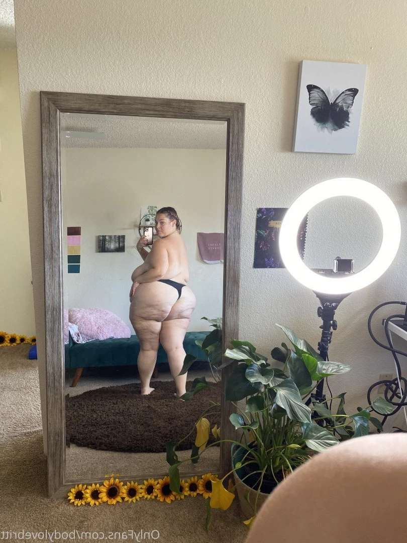 GOD Brittney Love Bliss [ godbrittlovebliss ] Onlyfans leaked photo 3498283 on Hotleaks.tv