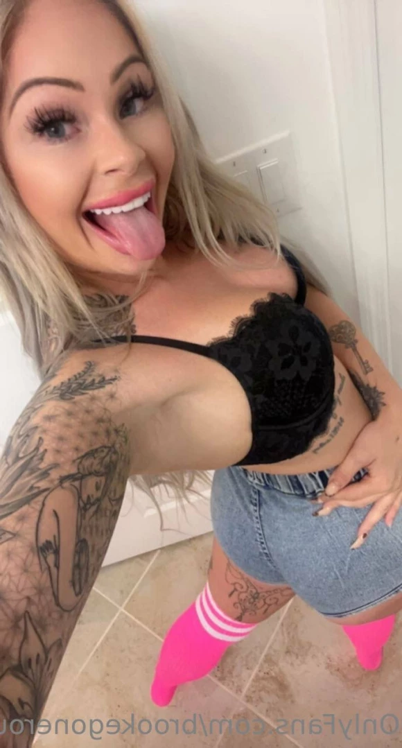 𝗕𝗥𝗢𝗢𝗞𝗘 ❤️’𝘀 𝗗𝗔𝗗𝗦 [ brookegonerouge ] Onlyfans leaked photo 10983493 on Hotleaks.tv