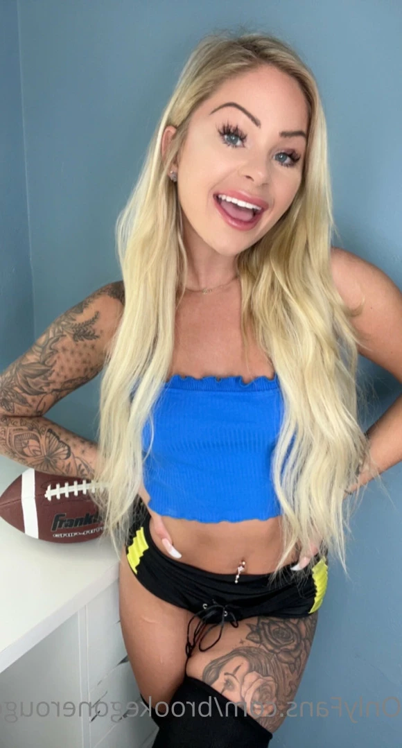 𝗕𝗥𝗢𝗢𝗞𝗘 ❤️’𝘀 𝗗𝗔𝗗𝗦 [ brookegonerouge ] Onlyfans leaked photo 11627042 on Hotleaks.tv