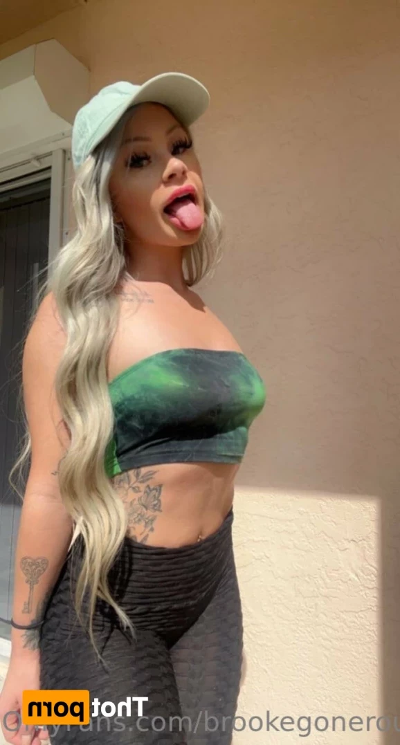 𝗕𝗥𝗢𝗢𝗞𝗘 ❤️’𝘀 𝗗𝗔𝗗𝗦 [ brookegonerouge ] Onlyfans leaked photo 11741575 on Hotleaks.tv