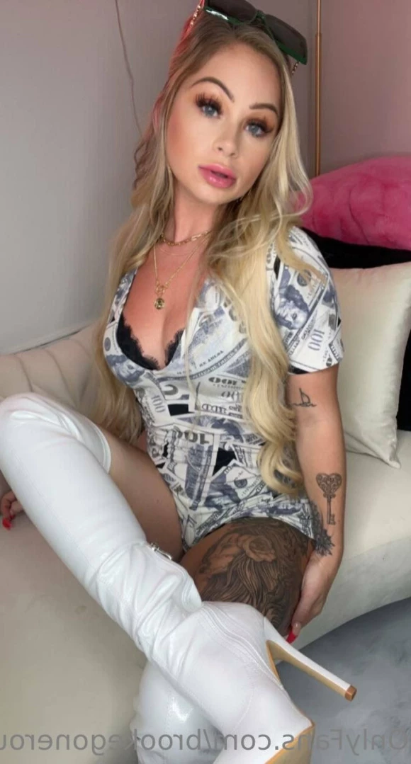 𝗕𝗥𝗢𝗢𝗞𝗘 ❤️’𝘀 𝗗𝗔𝗗𝗦 [ brookegonerouge ] Onlyfans leaked photo 11754976 on Hotleaks.tv
