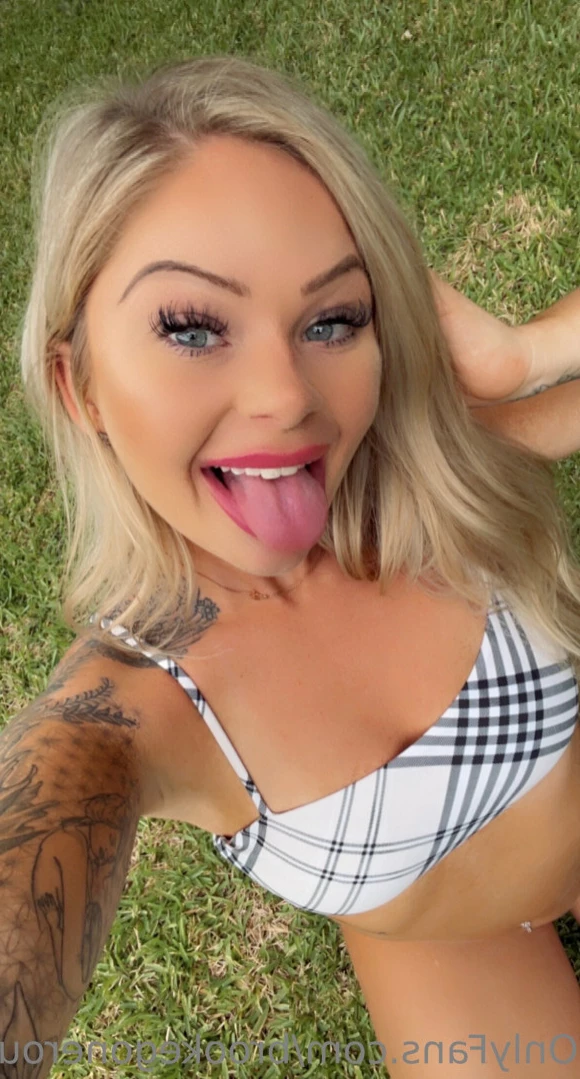 𝗕𝗥𝗢𝗢𝗞𝗘 ❤️’𝘀 𝗗𝗔𝗗𝗦 [ brookegonerouge ] Onlyfans leaked photo 12030998 on Hotleaks.tv