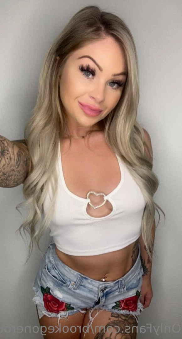 𝗕𝗥𝗢𝗢𝗞𝗘 ❤️’𝘀 𝗗𝗔𝗗𝗦 [ brookegonerouge ] Onlyfans leaked photo 12689443 on Hotleaks.tv