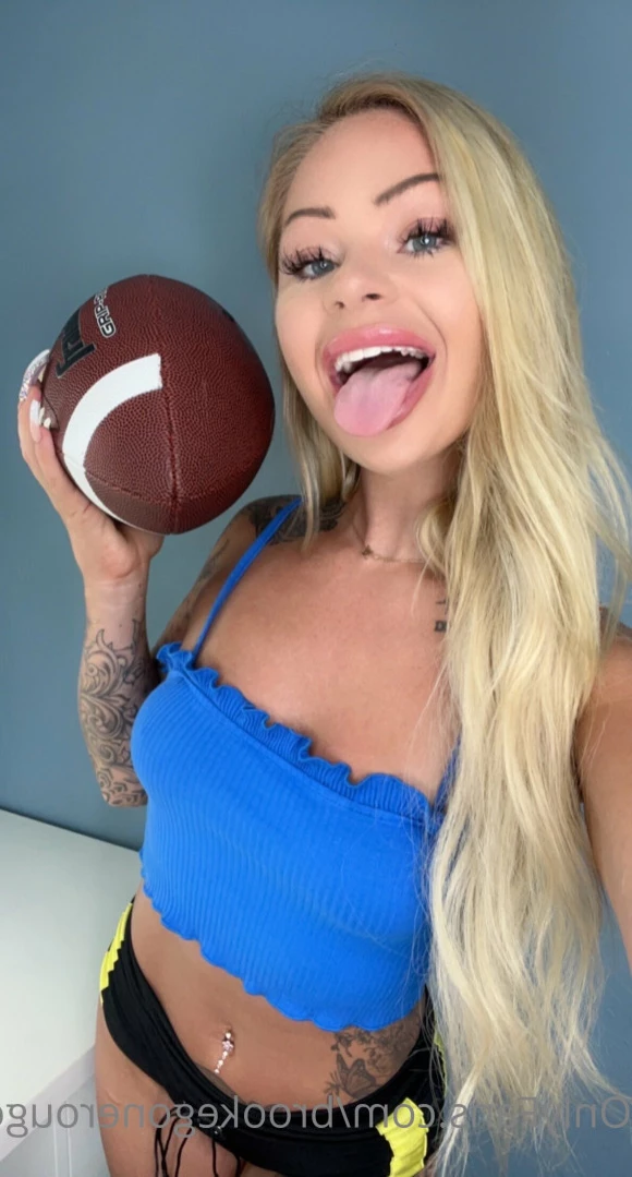𝗕𝗥𝗢𝗢𝗞𝗘 ❤️’𝘀 𝗗𝗔𝗗𝗦 [ brookegonerouge ] Onlyfans leaked photo 14141315 on Hotleaks.tv
