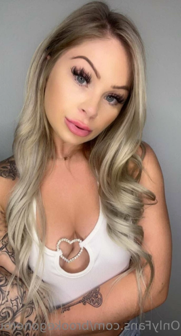 𝗕𝗥𝗢𝗢𝗞𝗘 ❤️’𝘀 𝗗𝗔𝗗𝗦 [ brookegonerouge ] Onlyfans leaked photo 14497713 on Hotleaks.tv