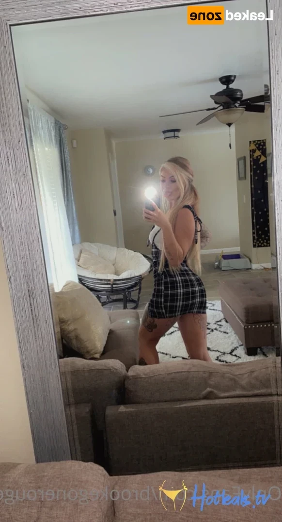 𝗕𝗥𝗢𝗢𝗞𝗘 ❤️’𝘀 𝗗𝗔𝗗𝗦 [ brookegonerouge ] Onlyfans leaked photo 14920740 on Hotleaks.tv