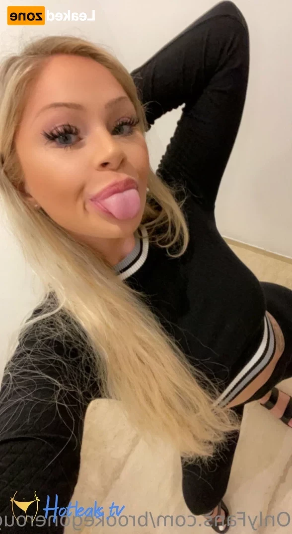𝗕𝗥𝗢𝗢𝗞𝗘 ❤️’𝘀 𝗗𝗔𝗗𝗦 [ brookegonerouge ] Onlyfans leaked photo 15180620 on Hotleaks.tv