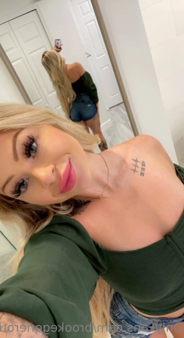 𝗕𝗥𝗢𝗢𝗞𝗘 ❤️’𝘀 𝗗𝗔𝗗𝗦 [ brookegonerouge ] Onlyfans leaked photo 16224878 on Hotleaks.tv