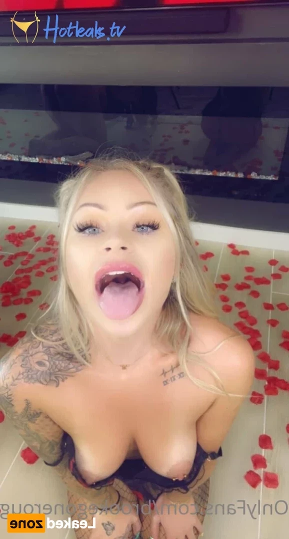 𝗕𝗥𝗢𝗢𝗞𝗘 ❤️’𝘀 𝗗𝗔𝗗𝗦 [ brookegonerouge ] Onlyfans leaked photo 16501640 on Hotleaks.tv