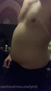 3175196