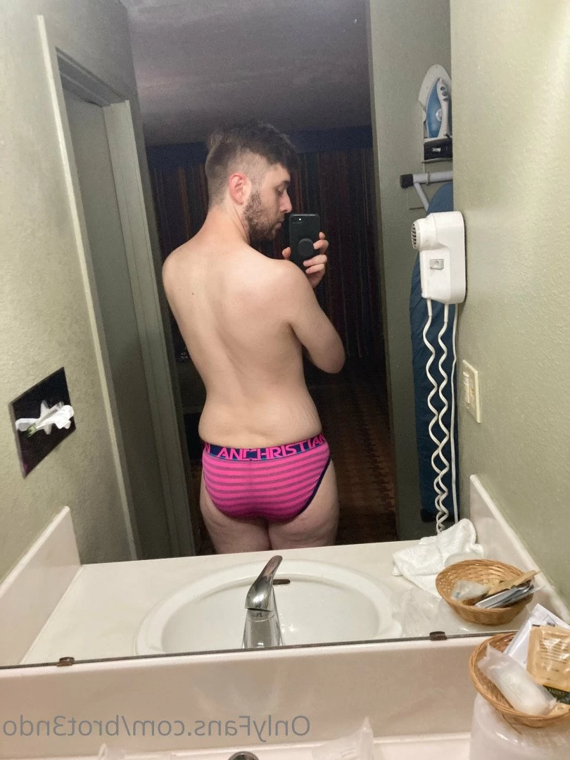 Brotendo [ brot3ndo ] Onlyfans leaked photo 3595068 on Hotleaks.tv