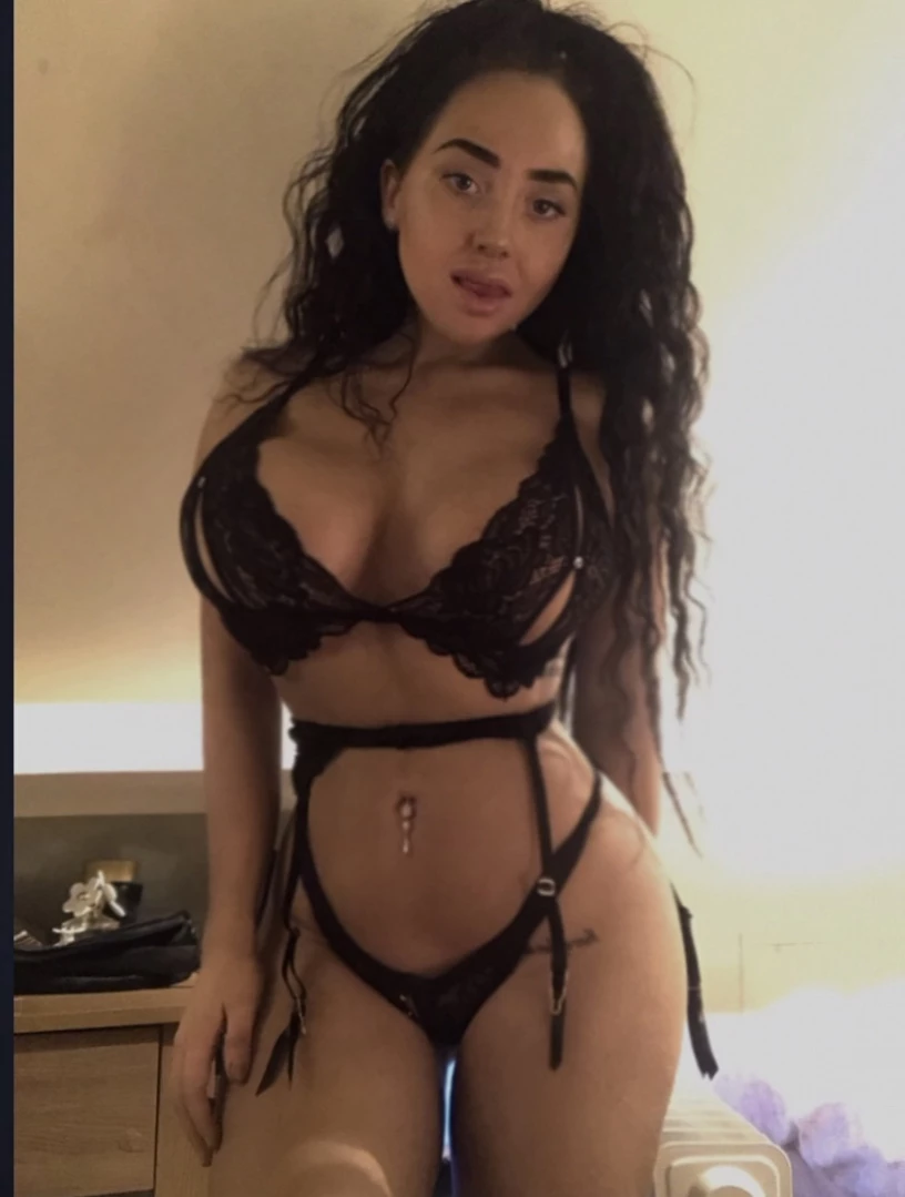 girl next door [ brunettebabiii ] Onlyfans leaked photo 10974652 on Hotleaks.tv