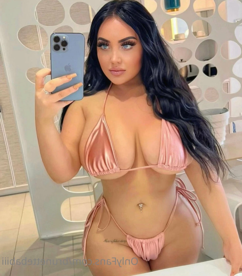 girl next door [ brunettebabiii ] Onlyfans leaked photo 13985311 on Hotleaks.tv