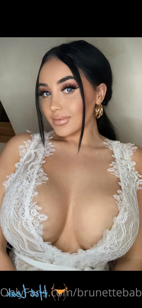 girl next door [ brunettebabiii ] Onlyfans leaked photo 14509563 on Hotleaks.tv