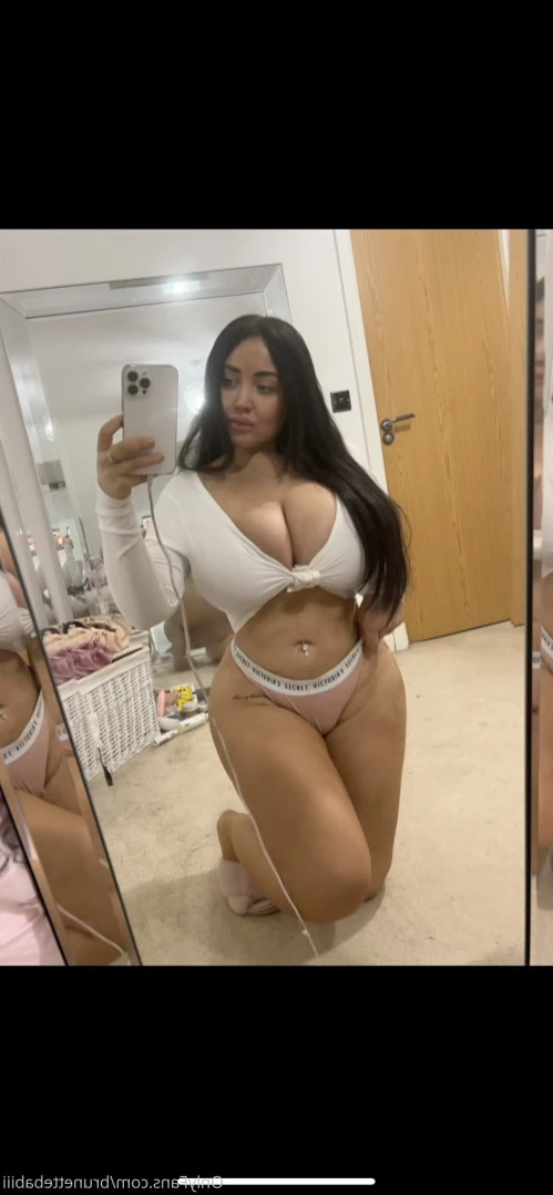 girl next door [ brunettebabiii ] Onlyfans leaked photo 14509861 on Hotleaks.tv