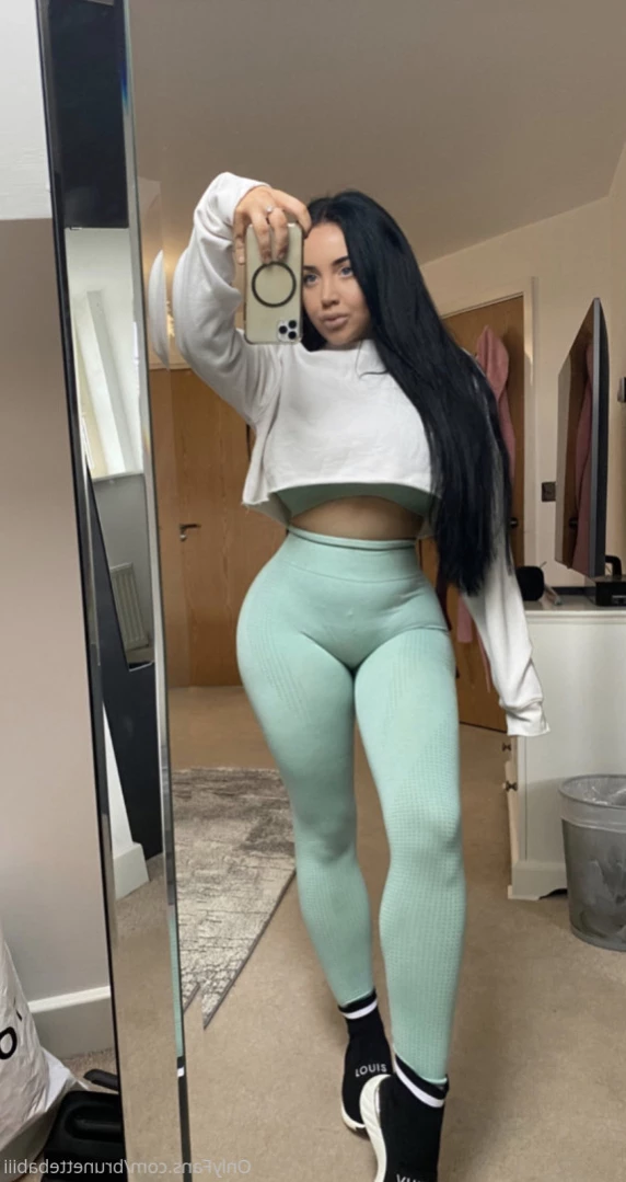girl next door [ brunettebabiii ] Onlyfans leaked photo 14520378 on Hotleaks.tv