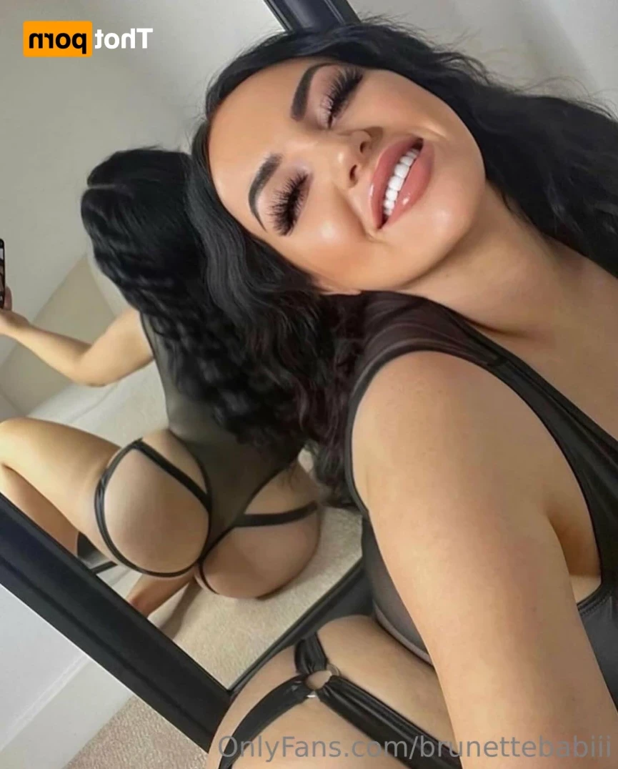 girl next door [ brunettebabiii ] Onlyfans leaked photo 14947737 on Hotleaks.tv