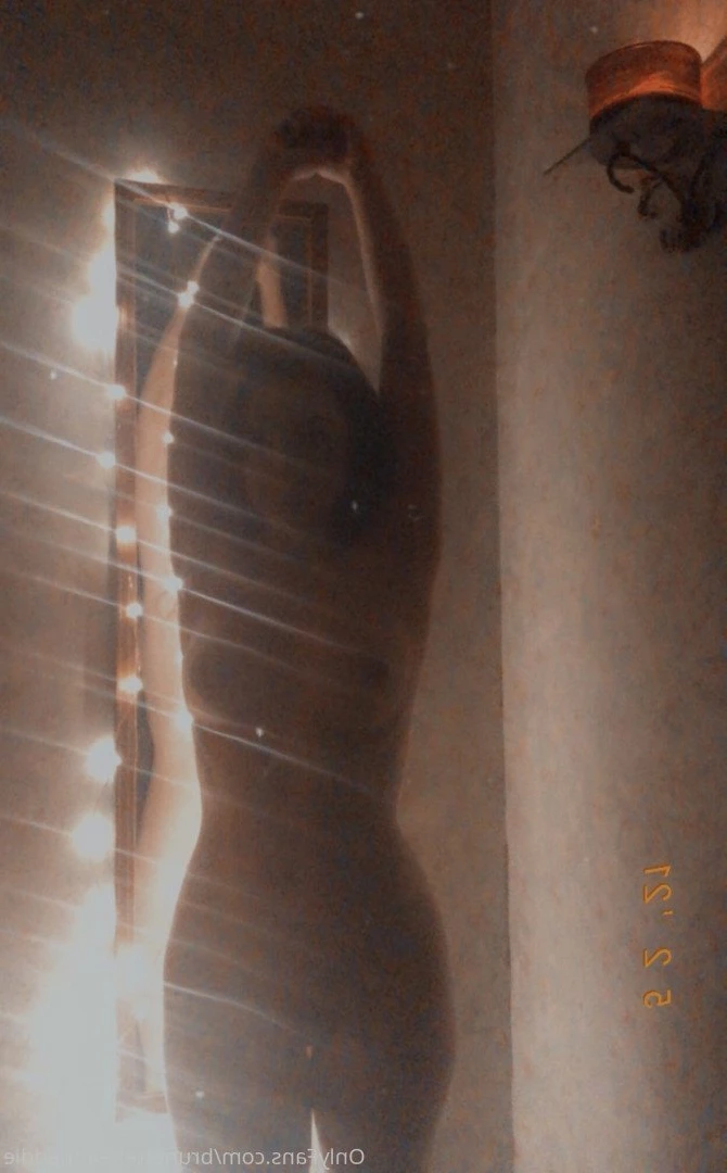 𝙔𝙤𝙪𝙧 𝙛𝙖𝙫𝙤𝙧𝙞𝙩𝙚 𝙗𝙧𝙪𝙣𝙚𝙩𝙩𝙚 𝙝𝙚𝙖𝙙 💠 Alexandra [ brunetteheadbaddie ] Onlyfans leaked photo 3627306 on Hotleaks.tv