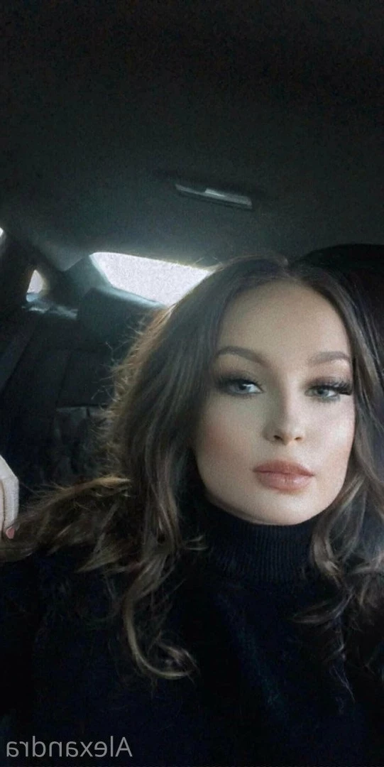 𝙔𝙤𝙪𝙧 𝙛𝙖𝙫𝙤𝙧𝙞𝙩𝙚 𝙗𝙧𝙪𝙣𝙚𝙩𝙩𝙚 𝙝𝙚𝙖𝙙 💠 Alexandra [ brunetteheadbaddie ] Onlyfans leaked photo 3636197 on Hotleaks.tv