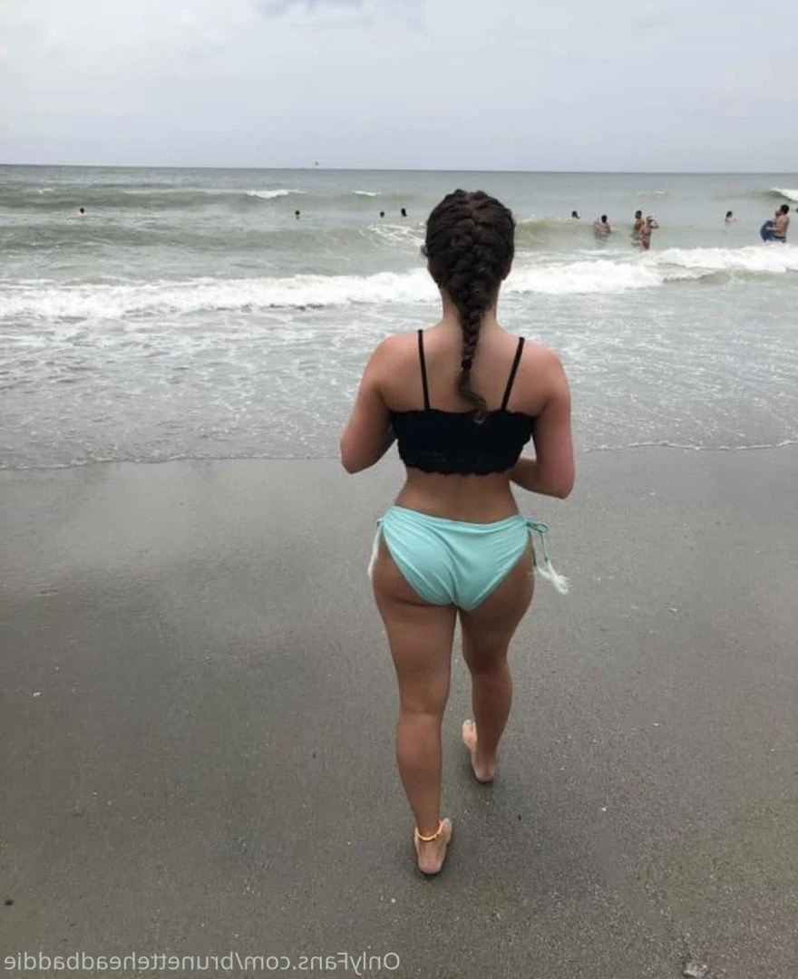 𝙔𝙤𝙪𝙧 𝙛𝙖𝙫𝙤𝙧𝙞𝙩𝙚 𝙗𝙧𝙪𝙣𝙚𝙩𝙩𝙚 𝙝𝙚𝙖𝙙 💠 Alexandra [ brunetteheadbaddie ] Onlyfans leaked photo 3637074 on Hotleaks.tv