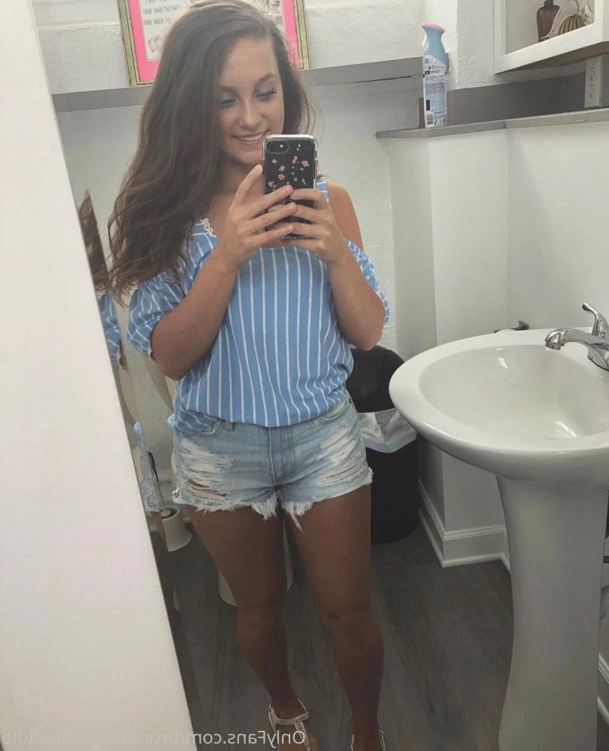 𝙔𝙤𝙪𝙧 𝙛𝙖𝙫𝙤𝙧𝙞𝙩𝙚 𝙗𝙧𝙪𝙣𝙚𝙩𝙩𝙚 𝙝𝙚𝙖𝙙 💠 Alexandra [ brunetteheadbaddie ] Onlyfans leaked photo 3643347 on Hotleaks.tv