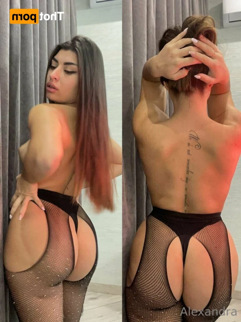 𝙔𝙤𝙪𝙧 𝙛𝙖𝙫𝙤𝙧𝙞𝙩𝙚 𝙗𝙧𝙪𝙣𝙚𝙩𝙩𝙚 𝙝𝙚𝙖𝙙 💠 Alexandra [ brunetteheadbaddie ] Onlyfans leaked photo 15753836 on Hotleaks.tv