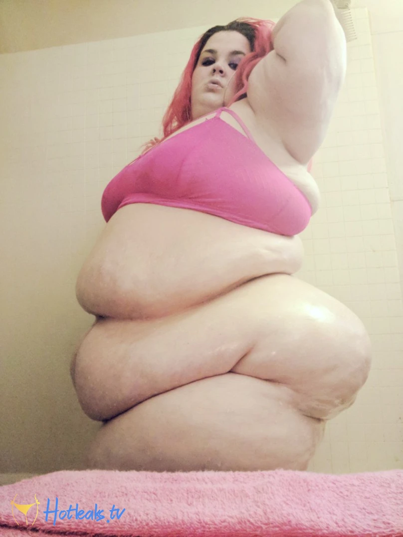 FAT WAIFU [ bubblybooty ] Onlyfans leaked photo 3656923 on Hotleaks.tv